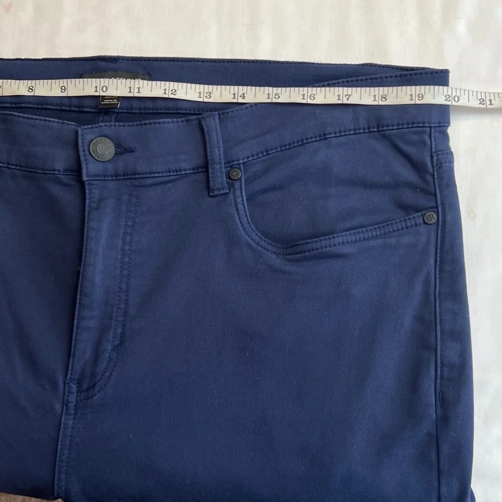 Banana republic men's navy blue stretch chino or traveler pants SZ 38